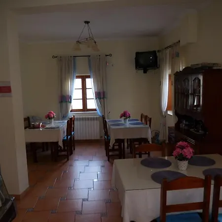 Casa De Celeste By Portugalferias Odeceixe